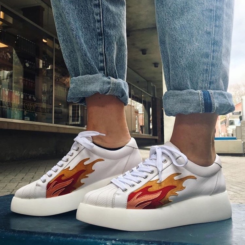 Jeffrey Campbell Flame Shoes near perf condition